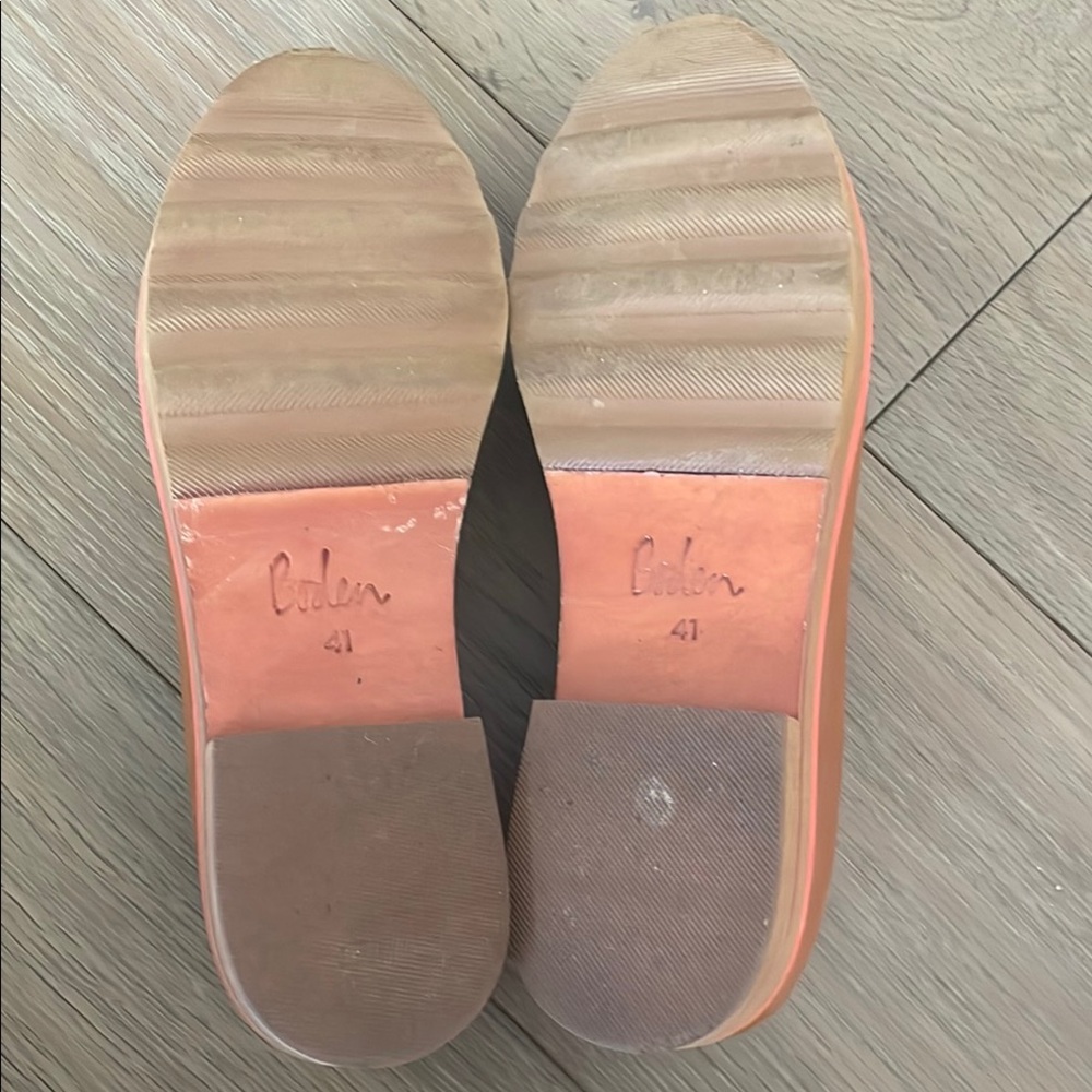 Tan Leather Loafers with Red Sole - Picture 5 of 5